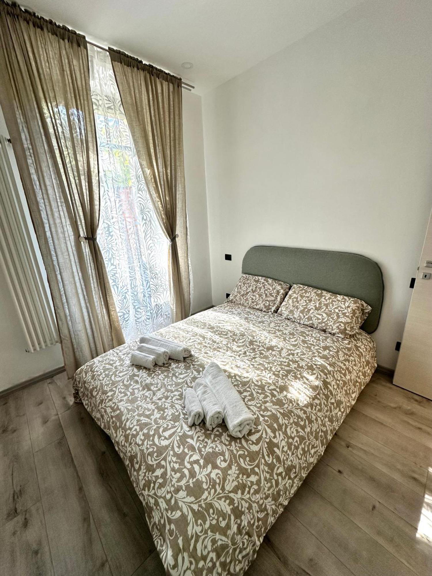 Апартаменти Casa Chiarina - Centro Citta Турин Екстер'єр фото